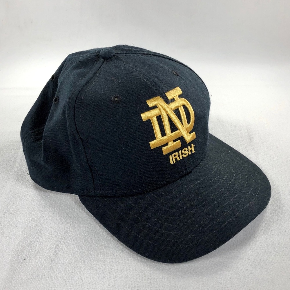 Vintage Notre Dame Snapback Cap Hat 1990s New Era